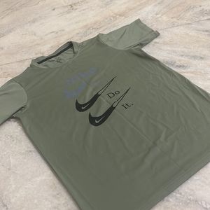 Sports T-shirt