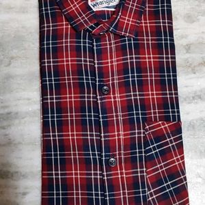 Men Checked Casual Shirt