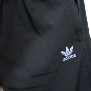 ADIDAS | Black Bermuda Shorts