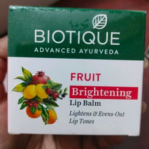 Biotique Fruit Brightening Lip Balm