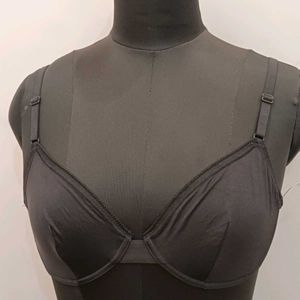 Non Padded..Underwired Bra 36B