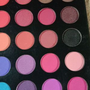 EYESHADOW PALLETE 35 COLOURS