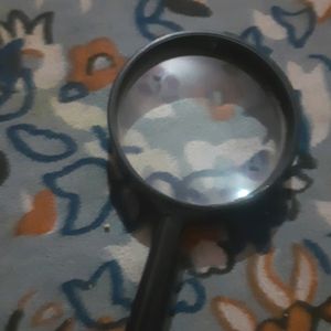 MAGNIFYING GLASS