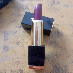 Myglamm Manish Malhotra Soft Matte Lipstick