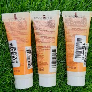 3 Jovees Herbal Moisturizer