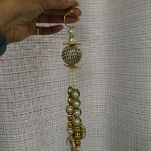 Waist Clip Hanging Saree Accessory