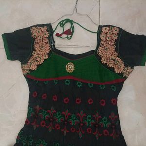 New Looking Black And Green Colour Top,Thread work