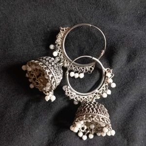 Silver Earing