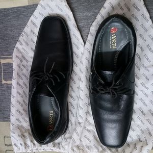 Vorth Brand Men Black Lace-up Leather Formal Shoes