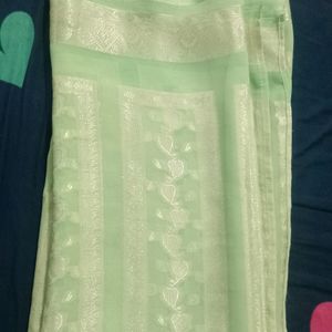 silver thread zari saree