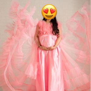 Designer Maternity shoot gown