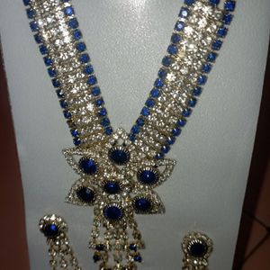 Blue Necklace Set