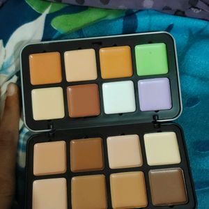 Copy Of Forever 52 Cream Concealer Palate