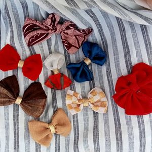 Set Of 12  Different And Beutiful Hair bows.