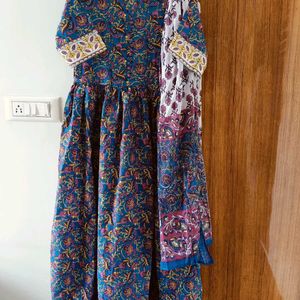 Multi Floral Kurta Set