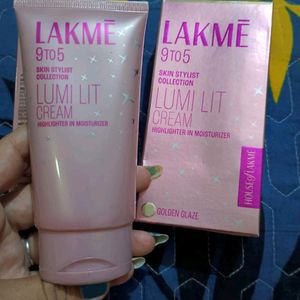 Lakme Lumi Lit Cream