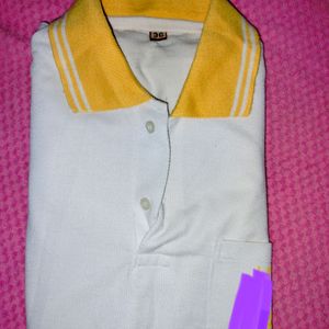 School Tshirt (Yellow House)