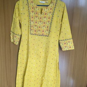 Mustard Yellow Straight Kurtha From Max Brand