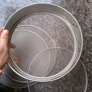 4 In 1 Sieves For Kitchen Use