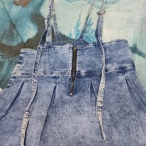 SHORT DENIM DRESS CUM DUNGAREE SKIRT