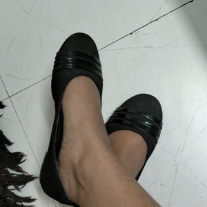 Black Jutti For Women Or Girls