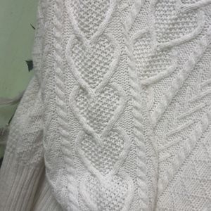 White Knitting Sweater 🤍