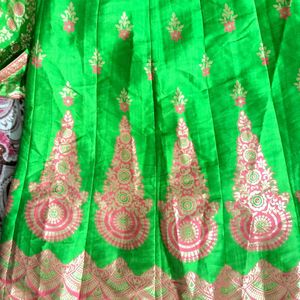 Beautiful Banarasi Lehenga 🥻