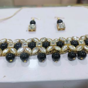 Choker Set