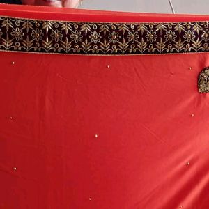 Women Embroidered Saree