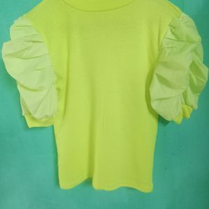 Trendy Puffy Top