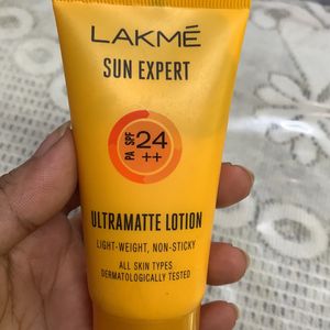 BRAND NEW UNUSED LAKME SUN EXPERT