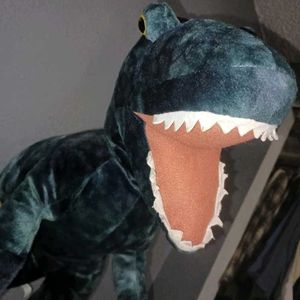 Dinosaur Plushie