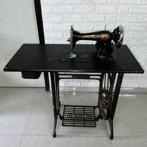 Singer Sewing Machine With Motor, Stand Table