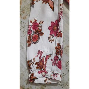 Women's Stylish Pink Floral Print Short Kurti