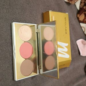 Makeup Kit Of Myglamm