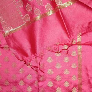 Exquisite Pink Banarasi Silk Dupatta