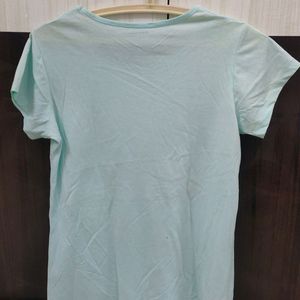 Pretty Ice Blue Tshirt 👕