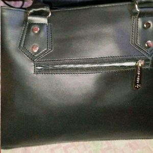 Creeper Bag For Women 200/-  Saleee