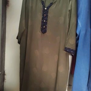 Woman's Kurta