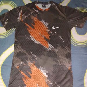 Nike Sport T-shirt