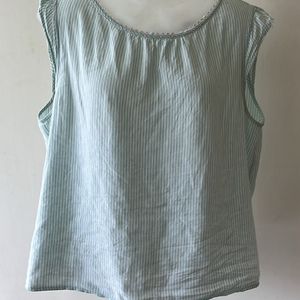 Women-half Shirt