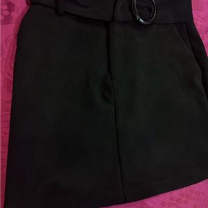 Black Basic Skirt