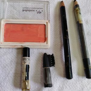 Combo Of Kajal/ Eyebrow Pencil/Blusher