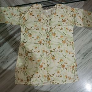 4 Short Floral Kurta🌸