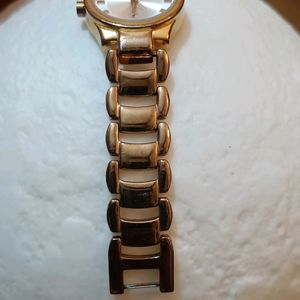 Fastrack Rose Gold Dial Watch (Analog)