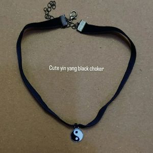 7 Piece Black Chokers