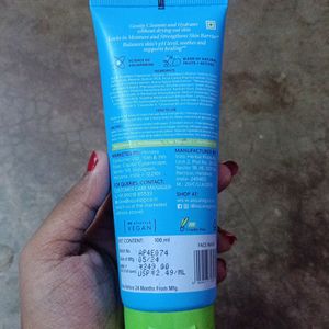 Aqualogica 5 Barrier+Repair Gentle Cleanser