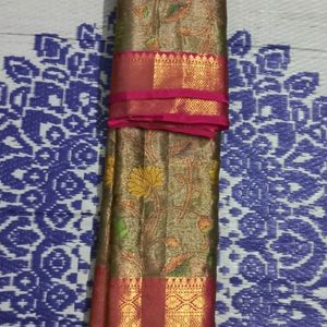 Floral design saree