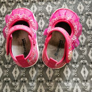 Cutewalk By BABYHUG casual Shoes