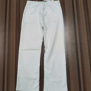 U-50 Size 30 Straight Women Denim Jeans